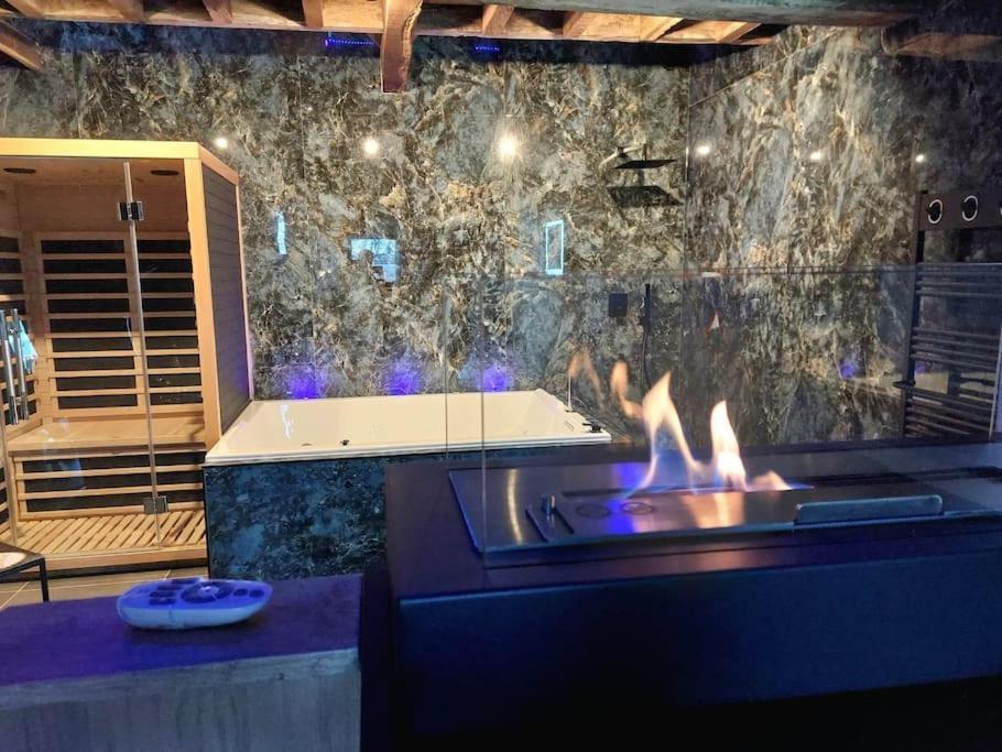 Le Duplex De L'Etoile Home Cinema Jacuzzi Et Sauna Privatif Longmesnil Εξωτερικό φωτογραφία