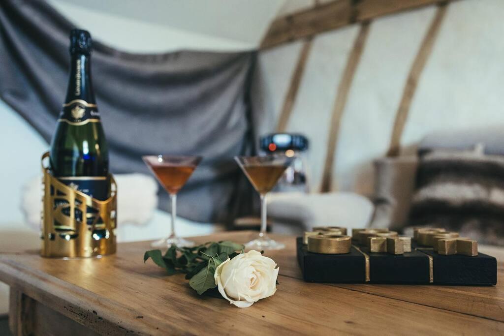 Le Duplex De L'Etoile Home Cinema Jacuzzi Et Sauna Privatif Longmesnil Εξωτερικό φωτογραφία