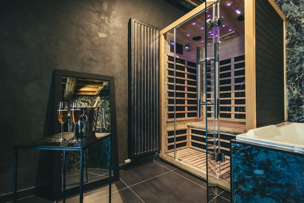 Le Duplex De L'Etoile Home Cinema Jacuzzi Et Sauna Privatif Longmesnil Εξωτερικό φωτογραφία